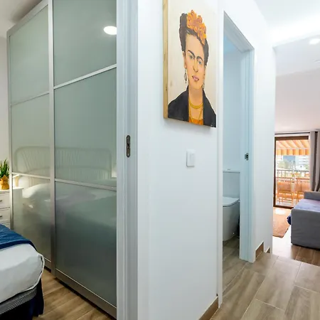 15 Parque San Eugenio Studio Sea View
