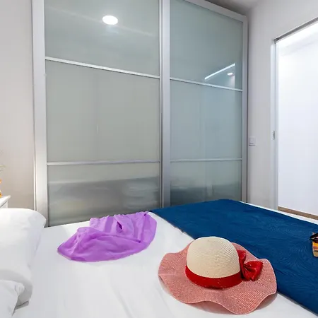 Appartamento 15 Parque San Eugenio Studio Sea View
