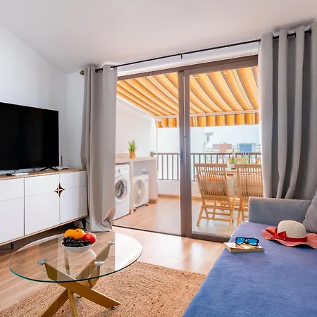 15 Parque San Eugenio Studio Sea View